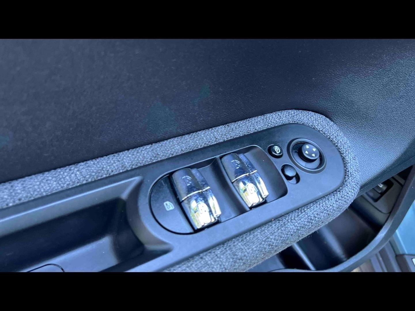 mini - Visuel 19